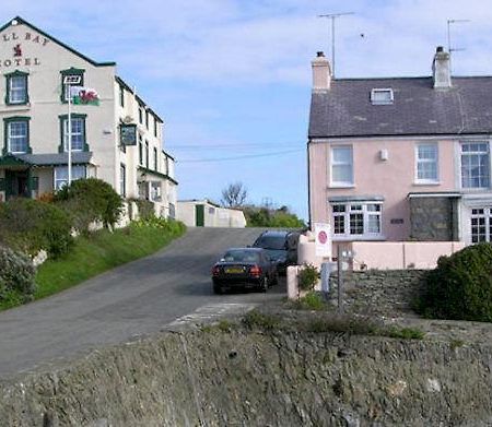 Bull Bay Hotel Amlwch Exterior photo